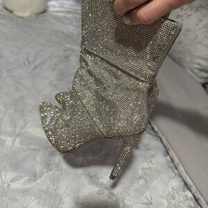 Elegant Silver Women's Boots